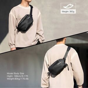 Sleek Black Men's Crossbody Bag